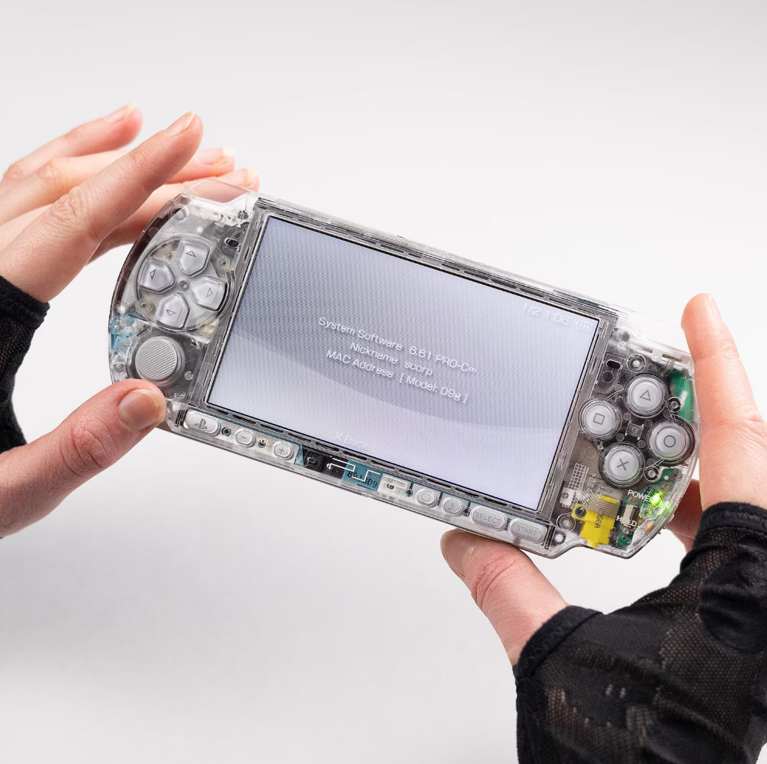 PSP 3000 Portable Clear Stormy Grey Housing Bundle