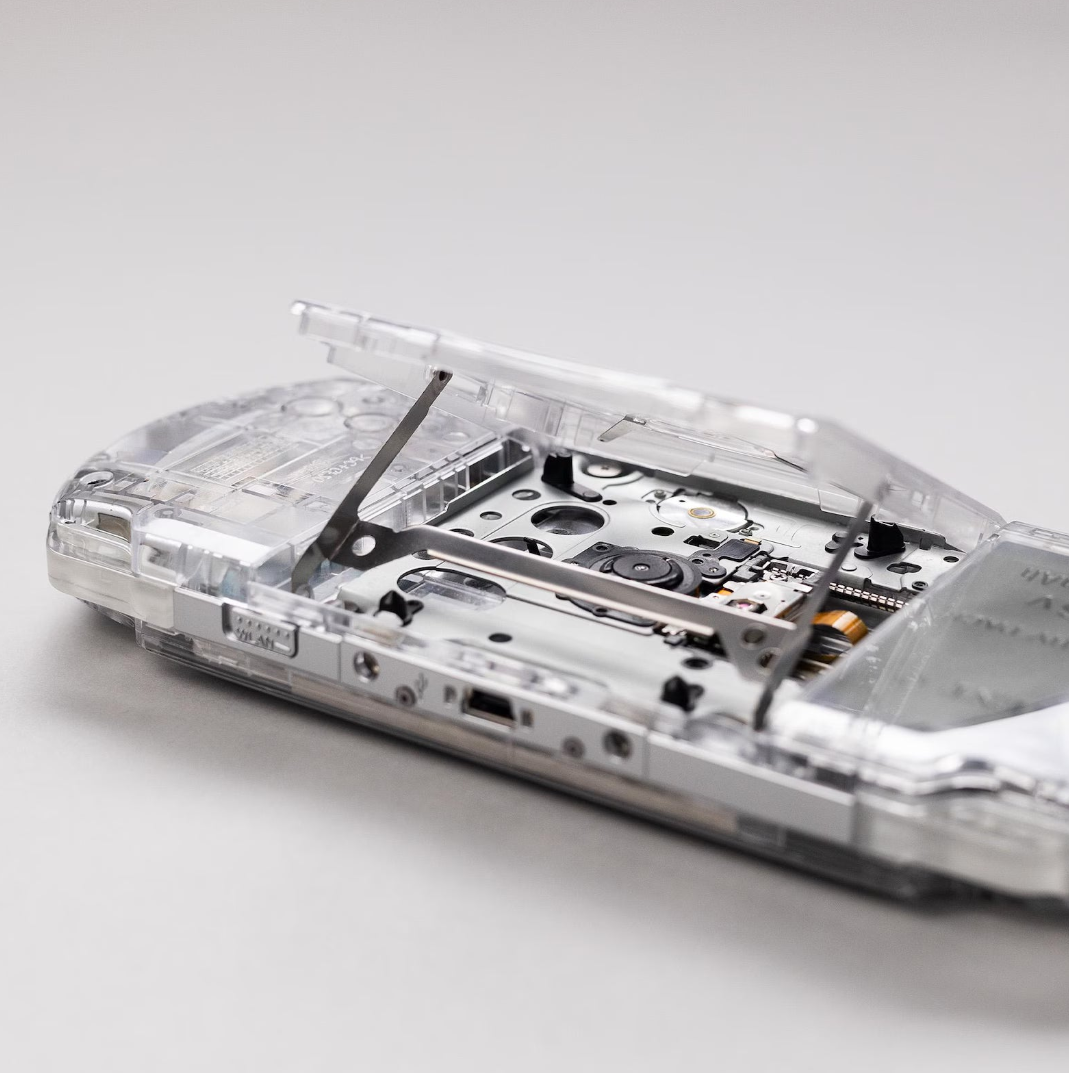 PSP 3000 Portable Clear Stormy Grey Housing Bundle