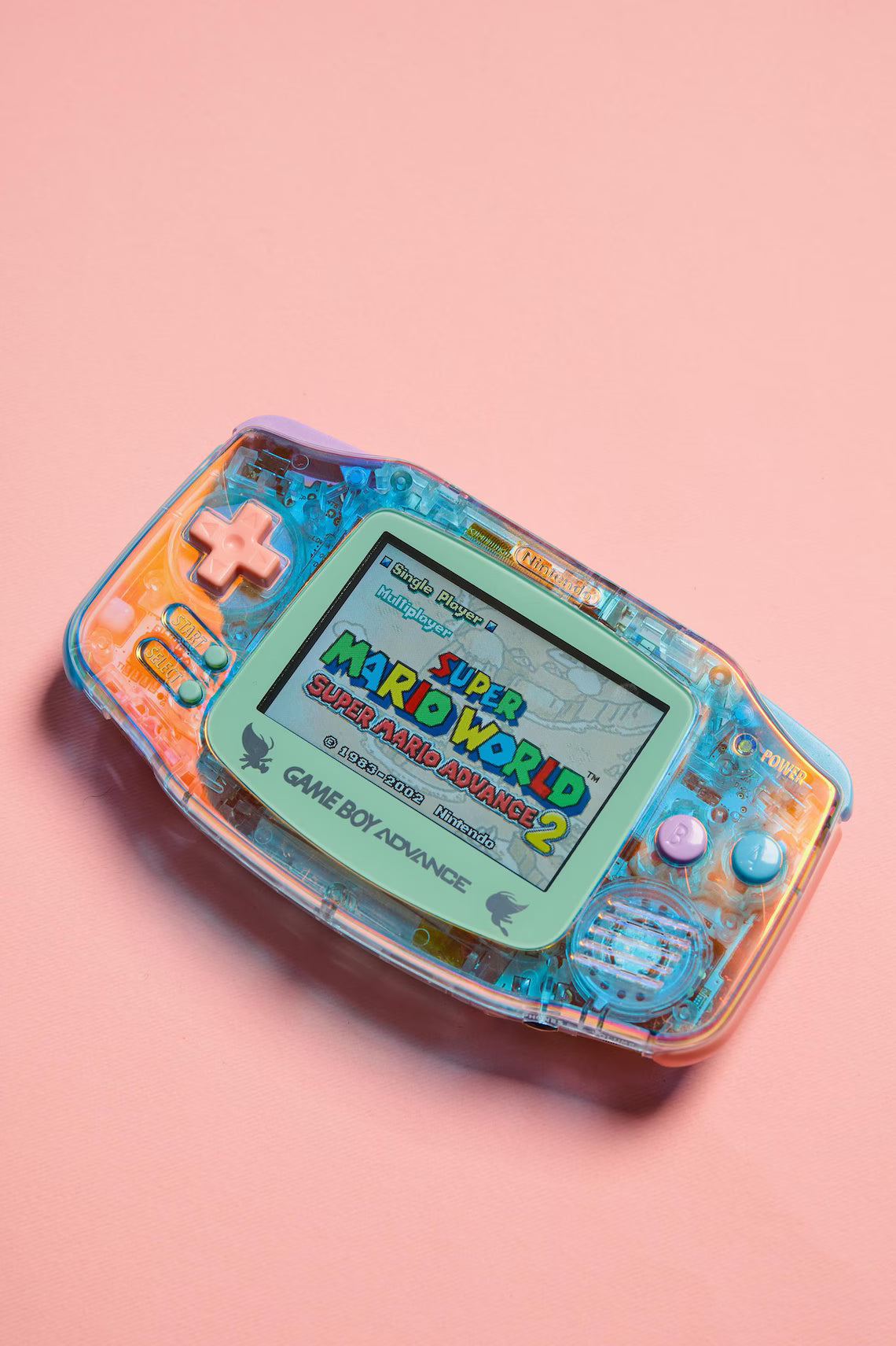 Aurora Iridescent Game Boy Advance – Transparent Shell, IPS Screen, USB-C, RGB LEDs, HDMI – Modded Vintage Nintendo Console