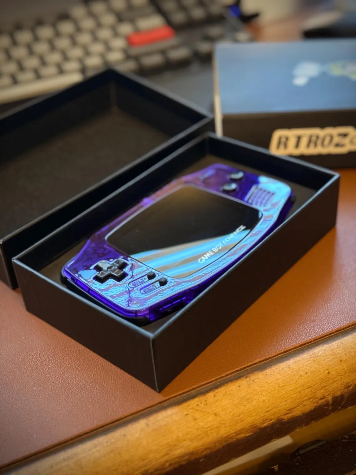 Custom Gameboy Advance - Retro Glow / Backlit Screen (IPS) / On Screen Display / USB-C Rechargeable Battery / GBA